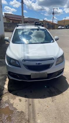 CHEVROLET ONIX 1.4 MPFI LT 8V FLEX 4P MANUAL CHEVROLET ONIX 1.4 MPFI LT 8V FLEX 4P MANUAL